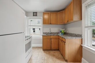 4504 Guilford Rd in College Park, MD - Building Photo - Building Photo