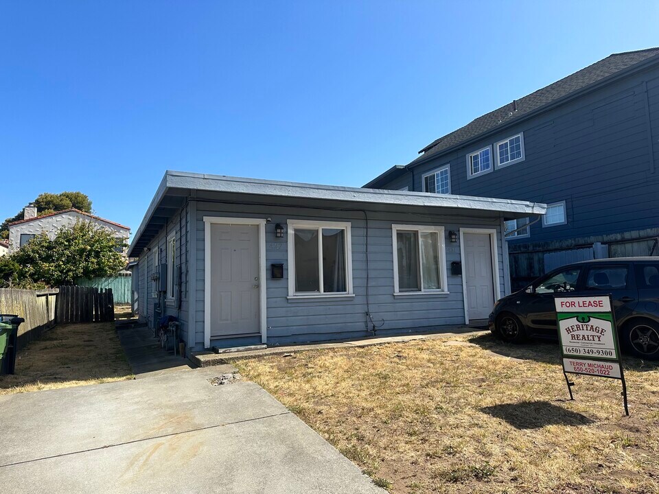 427 C St in Colma, CA - Building Photo