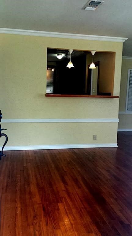 property at 19 Lyncrest Dr