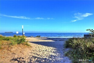 91 Stowe Ave in Milford, CT - Building Photo