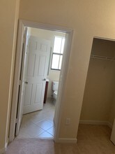 11924 SW 155th Ct-Unit -4 bedrooms in Miami, FL - Building Photo - Building Photo