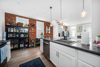 622 W State St in Columbus, OH - Building Photo - Building Photo