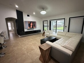 8345 103rd Ave in Vero Beach, FL - Building Photo - Building Photo