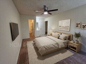 12850 Branford St in Los Angeles, CA - Building Photo