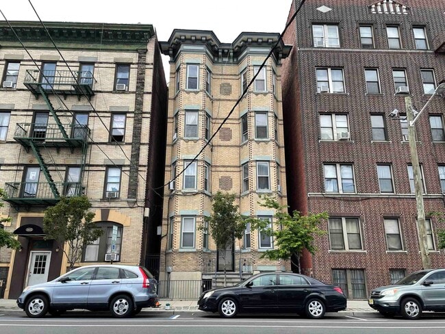 property at 1619 Palisade Ave