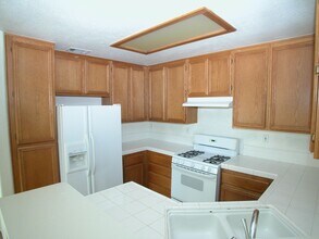 1760 Via Capri St in Chula Vista, CA - Building Photo - Building Photo