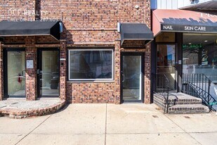 2504 S Broad St in Philadelphia, PA - Building Photo