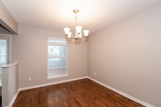 11544 Oak Park Dr in Jacksonville, FL - Foto de edificio - Building Photo