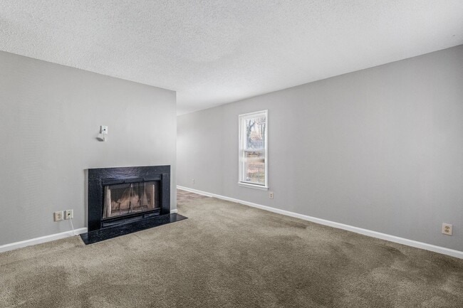 1205 Westhampton Dr in Greensboro, NC - Building Photo - Building Photo