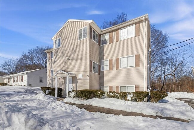 18 Joseph St in Providence, RI - Building Photo - Building Photo