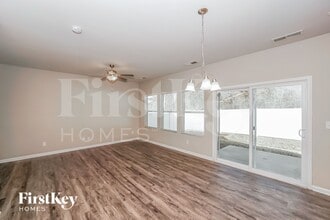 3302 Newell Vlg Dr in Charlotte, NC - Building Photo - Building Photo