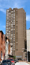 Charles Towers North Apartments in Baltimore, MD - Building Photo - Building Photo