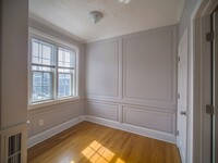 510 E Broadway, Unit 4 in Boston, MA - Building Photo - Building Photo