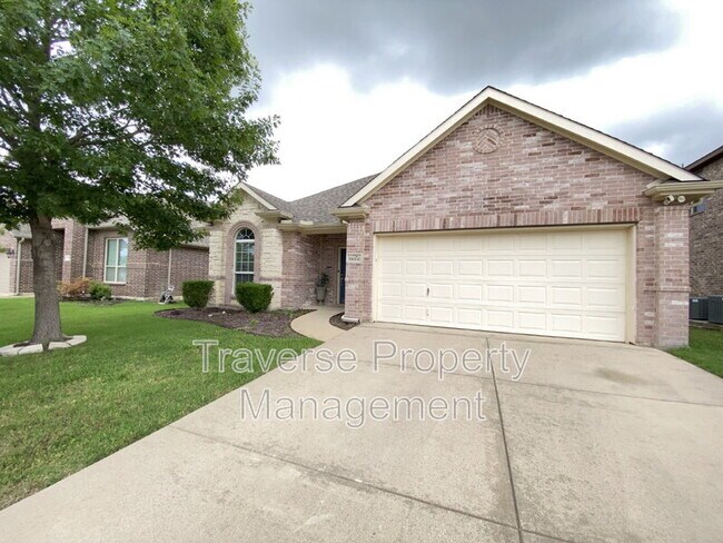 7404 Gairlock Dr in Fort Worth, TX - Building Photo - Building Photo