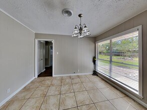 10222 Belfast Rd in La Porte, TX - Building Photo - Building Photo