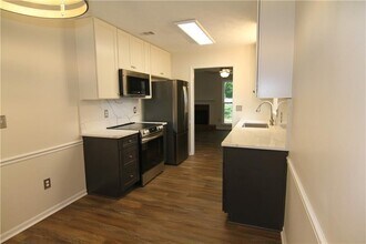2823 New S Dr in Marietta, GA - Building Photo - Building Photo
