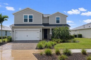 17664 Silverspur Dr in Punta Gorda, FL - Building Photo