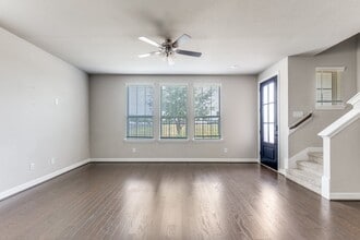 9455 Towne Lake Pkwy in Houston, TX - Building Photo - Building Photo