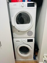 180 Water St in New York, NY - Building Photo - Building Photo