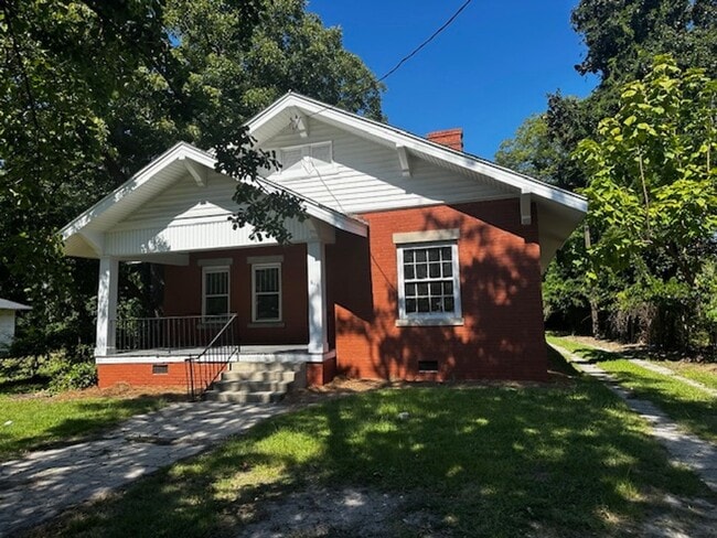 property at 610 Marigold St