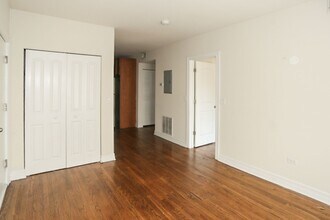 3814 N Sheffield Ave, Unit 1 in Chicago, IL - Building Photo - Building Photo