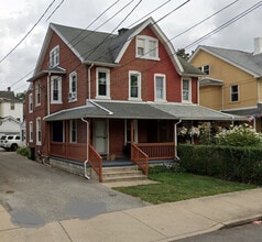 39 Thomas Ave in Bryn Mawr, PA - Building Photo - Building Photo