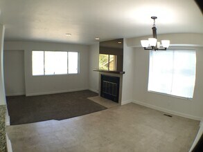 1349 S Main St in Bountiful, UT - Building Photo - Building Photo