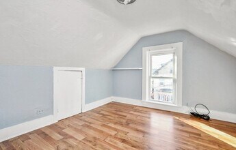 27 Brook St in Somerville, MA - Building Photo - Building Photo