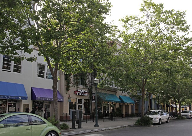 Gularte apartment in Santa Cruz, CA - Building Photo - Building Photo