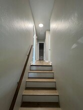 2127 Hollins Rd NE in Roanoke, VA - Building Photo - Building Photo