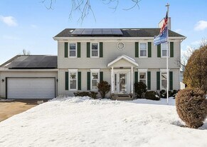 2311 Messines Ridge Ct in Joliet, IL - Building Photo