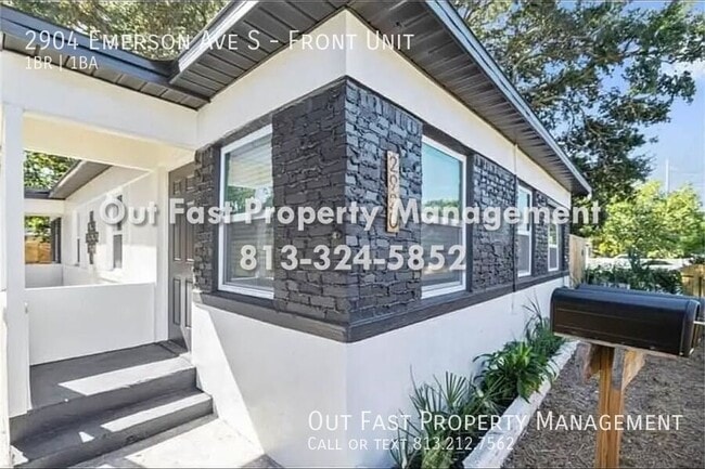 2904 Emerson Ave S in St. Petersburg, FL - Foto de edificio - Building Photo