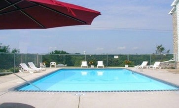 Mississippi View in Sauk Rapids, MN - Foto de edificio - Building Photo