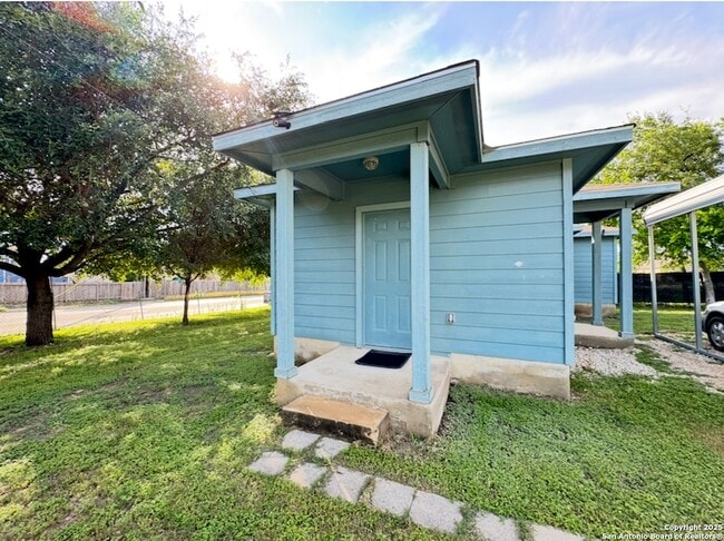 property at 14424 Higgins Rd