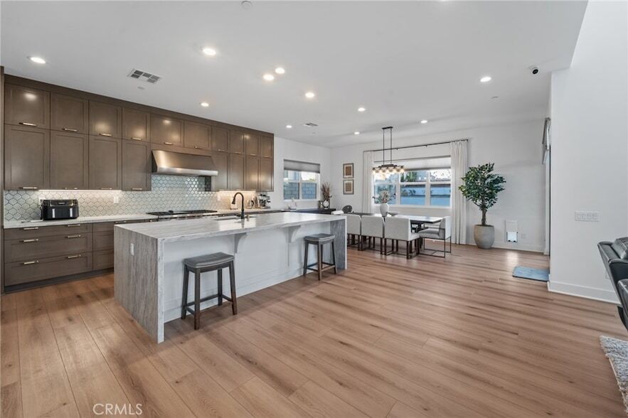 27363 Dialogue Wy in Valencia, CA - Building Photo