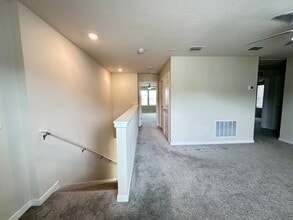 17390 Million Lks Ct in Clermont, FL - Building Photo - Building Photo