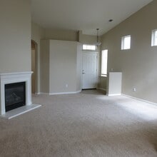 285 Fallen Leaf Ln in Fernley, NV - Building Photo - Building Photo
