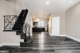 2137 Mifflin St in Philadelphia, PA - Building Photo - Building Photo