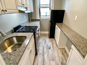 69 Quint Ave in Boston, MA - Foto de edificio - Building Photo