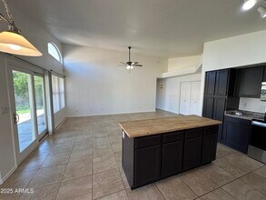 15001 S 46th Pl in Phoenix, AZ - Building Photo - Building Photo