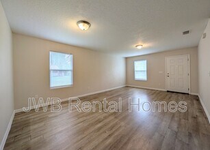 2022 St Clair St in Jacksonville, FL - Building Photo - Building Photo