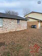 160 SW 69th St in Lawton, OK - Building Photo - Building Photo