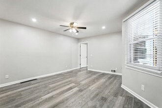 400 Perrysville Ave in Pittsburgh, PA - Building Photo - Building Photo
