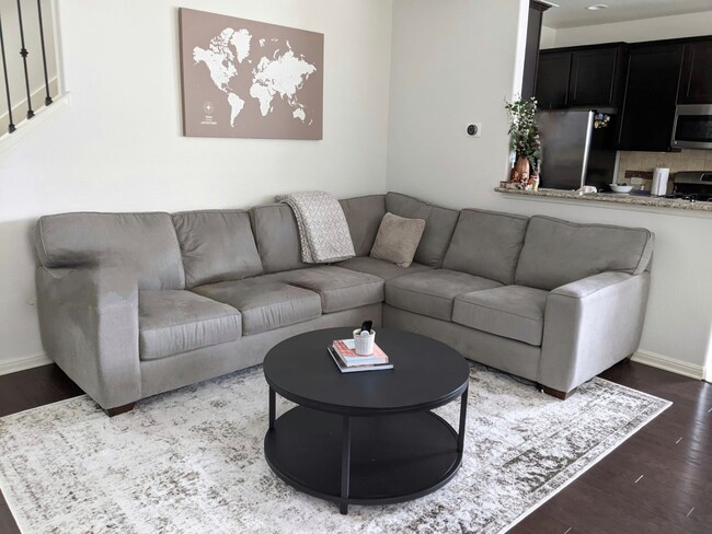 1520 Beebrush Ln in Austin, TX - Building Photo - Building Photo