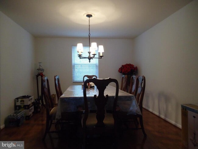 6011 Heathwick Ct in Burke, VA - Building Photo - Building Photo