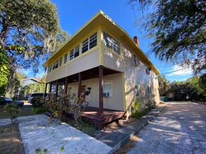 516 7th Ave W in Palmetto, FL - Building Photo - Building Photo