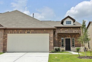 12243 Dona Lane in Houston, TX - Building Photo