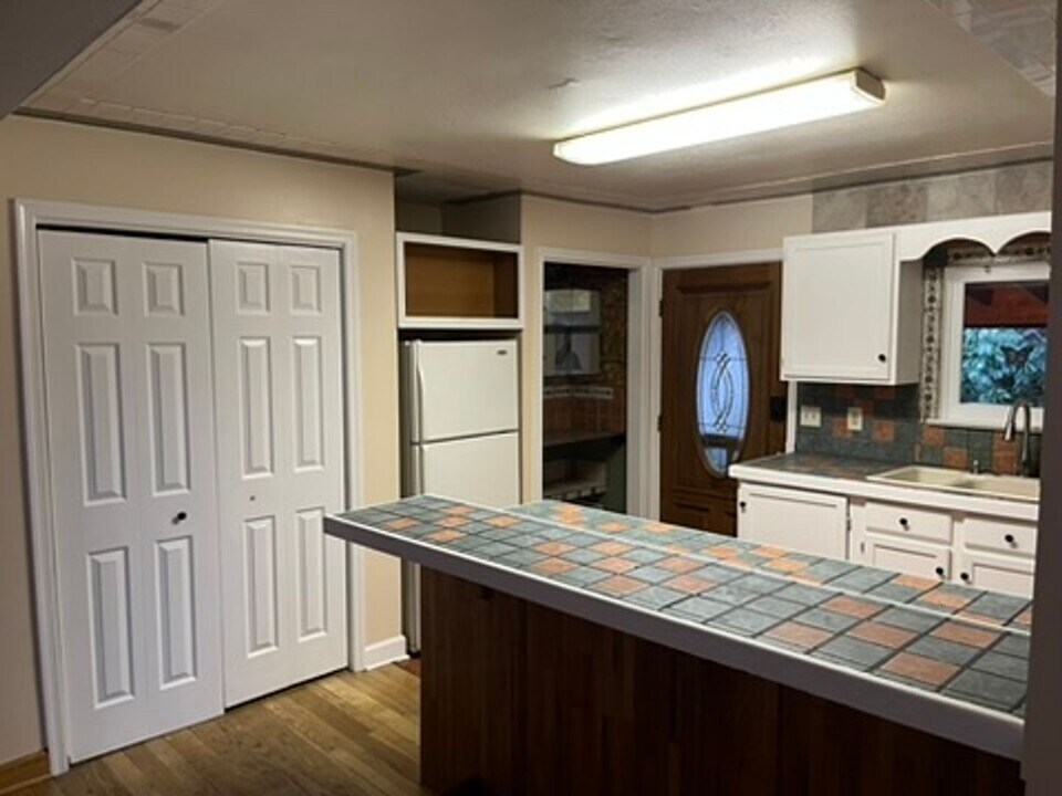 1087 Park Rd in Harrisonburg, VA - Building Photo
