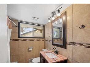 1132 40th Ave NE in Minneapolis, MN - Building Photo - Building Photo