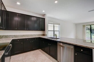 8979 Gulf Run Way in Wellington, FL - Building Photo - Building Photo